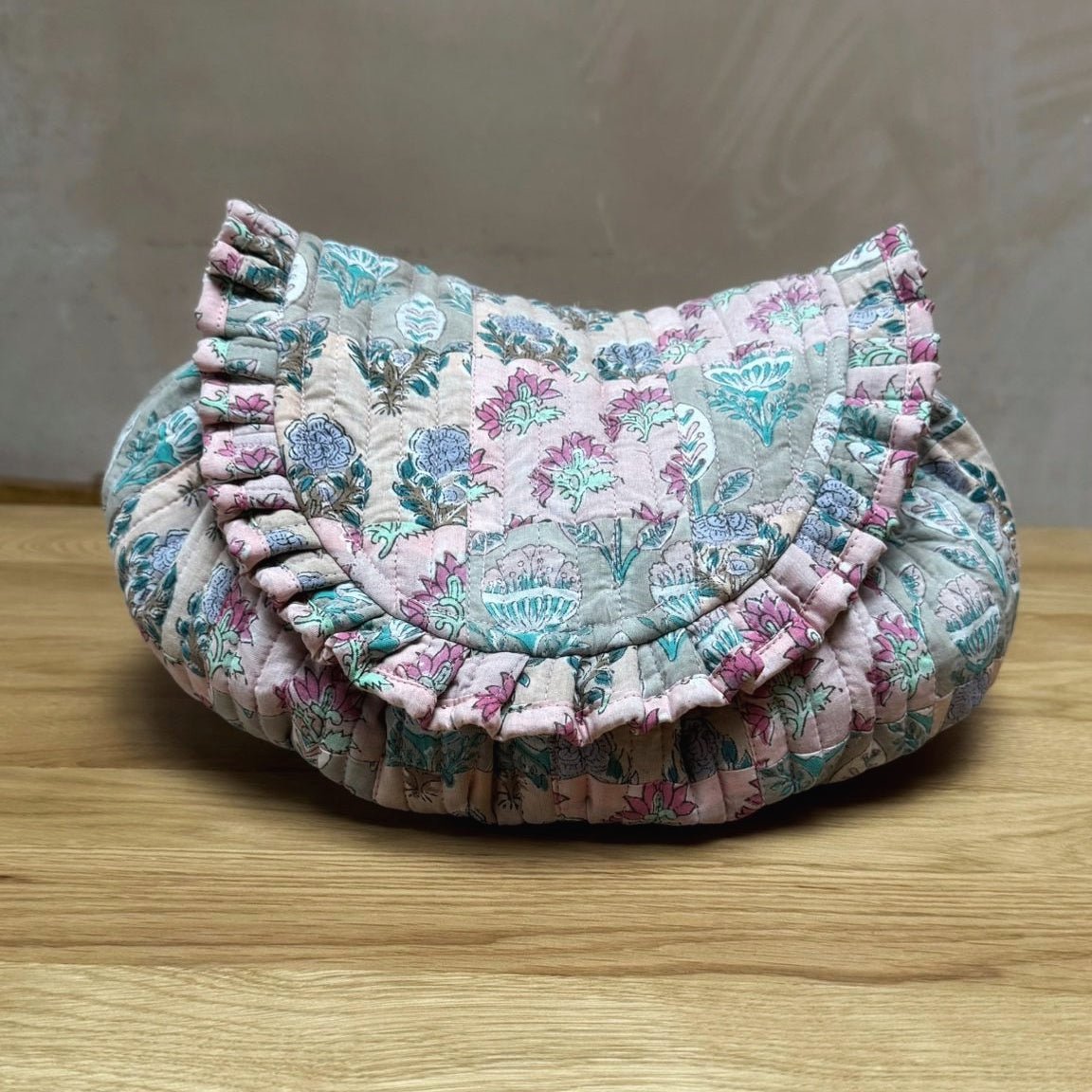 Patchwork XL Quilted Balloon Bag