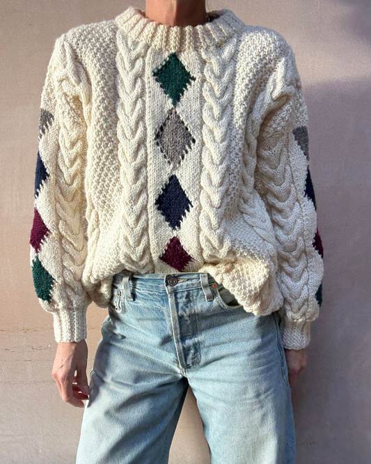 Hand knit - Diamond Aran