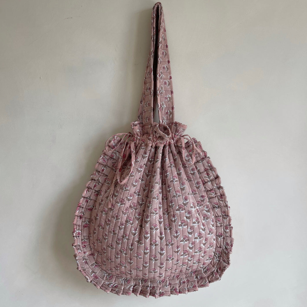 The Quilted Frill