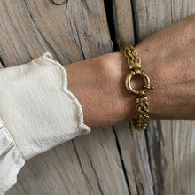 14ct Yellow Gold Circle Clasp Bracelet